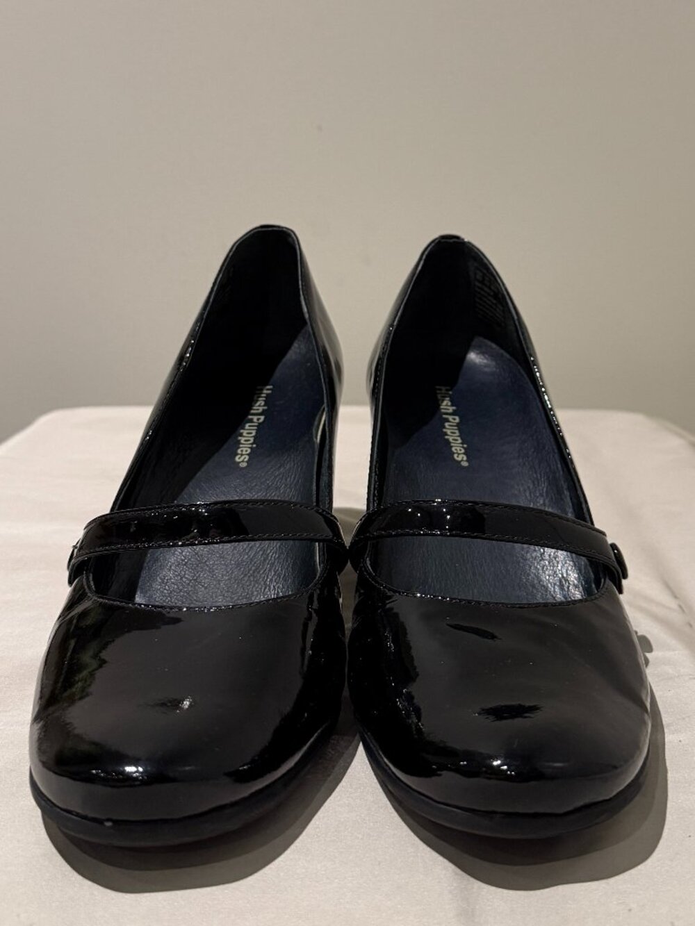 Hush Puppies - Genuine Black Leather Heels - Size 8.5